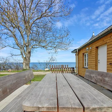 Alfred - 25m From The Sea By Interhome